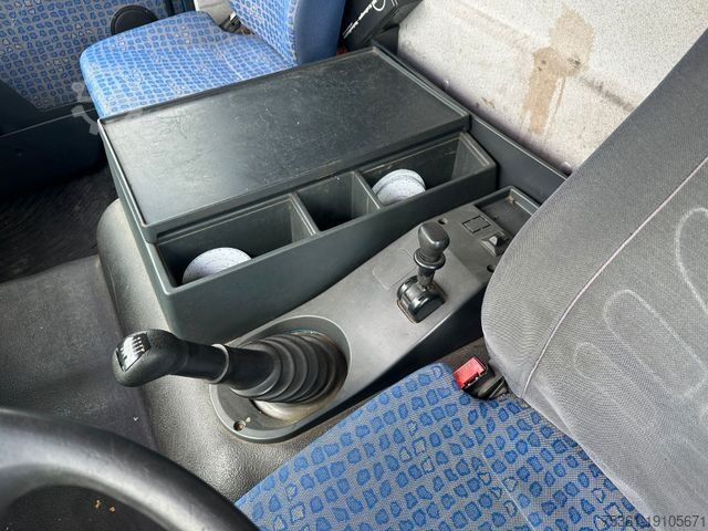 Flatbed truck with tarp MAN 14 Tonner LE 220