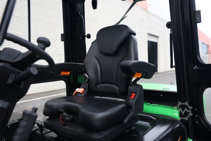 Elektro 4 Rad-Stapler Noblelift CPD25-A