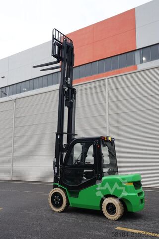 Elektro 4 Rad-Stapler Noblelift CPD25-A