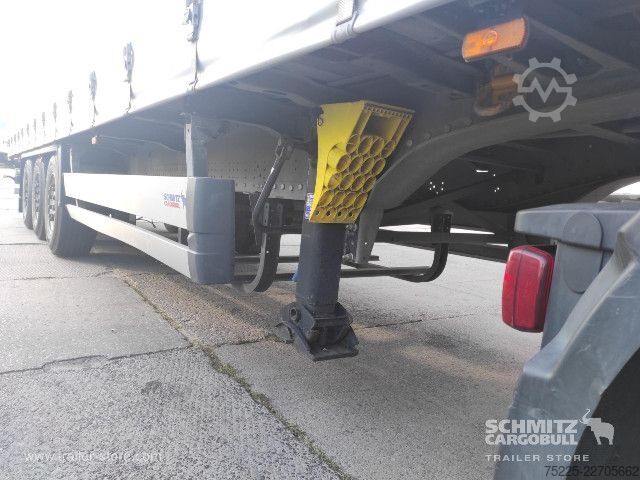 Auflieger mit Pritsche & Plane Schmitz Cargobull Curtainsider Standard