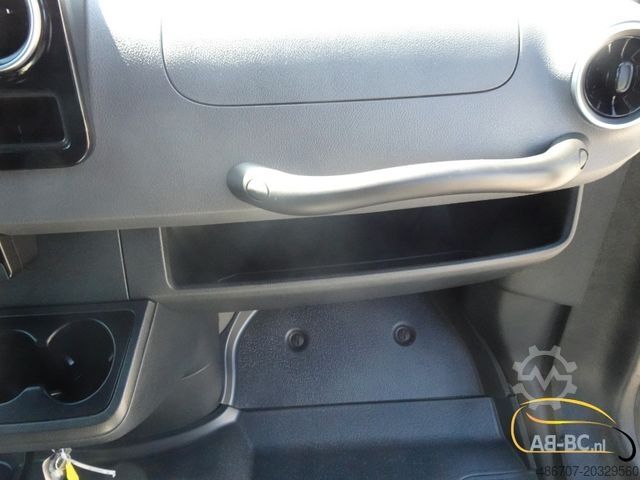 Motor coach MERCEDES-BENZ Sprinter Aveuro 517 CDI - 21 Sitze EURO 6