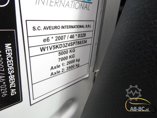 Motor coach MERCEDES-BENZ Sprinter Aveuro 517 CDI - 21 Sitze EURO 6
