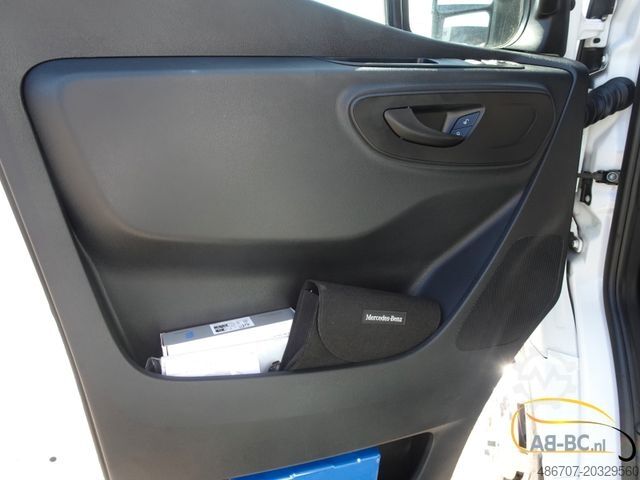 Motor coach MERCEDES-BENZ Sprinter Aveuro 517 CDI - 21 Sitze EURO 6