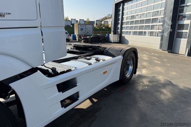 Standard tractor unit MERCEDES-BENZ Actros 1846 4x2 Hydraulik