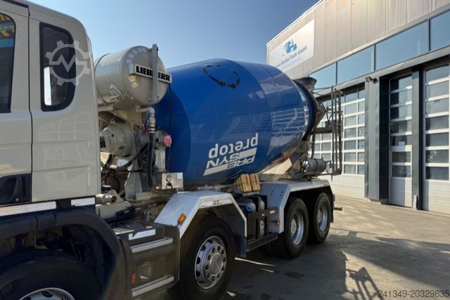 Concrete mixer truck SCANIA P410 8x4 Liebherr 9m3