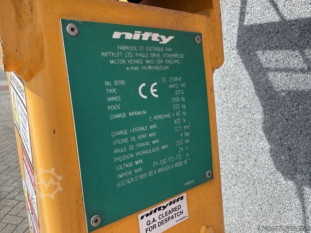 Nifty HR12 NE Gelenkteleskoparbeitsbühne 4x2, elektrisch, Baujahr 2012, Arbeitshöhe 12 m NIFTYLIFT HR12 NE Knikarmhoogwerker 4x2 Elektrisch 2012 12M werkhoogte