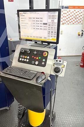 CNC machining center NEW SPINDLE OPS INGERSOLL SPEED HAWK 650