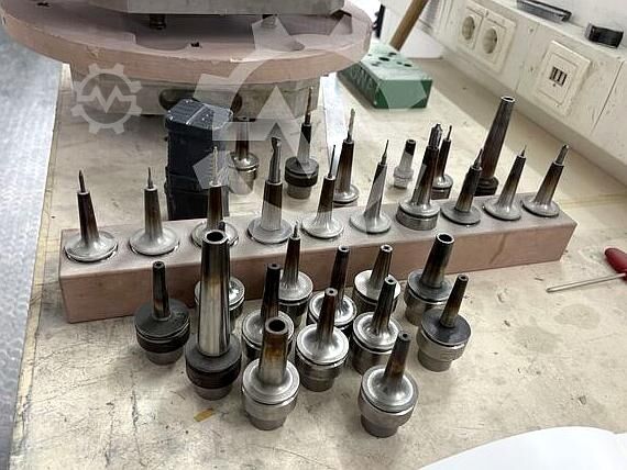 CNC machining center NEW SPINDLE OPS INGERSOLL SPEED HAWK 650
