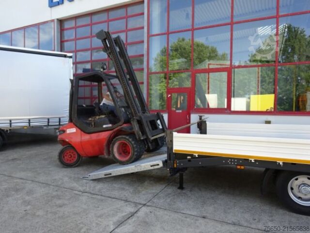 Tieflader Anhänger Möslein TTT 11-6,2 BR Weiß  Tandemtieflader mit breiten RampenNeufahrzeug