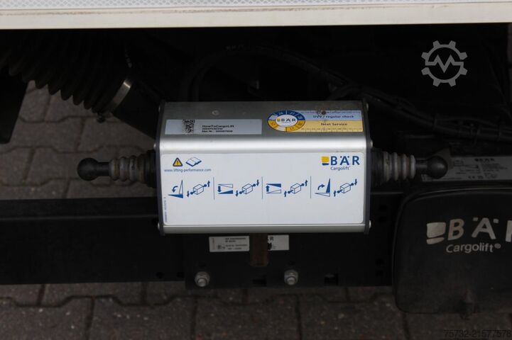 LKW mit Kofferaufbau MAN TGM 15.250 E6 Koffer 8m   LBW 2.000kg   AHK