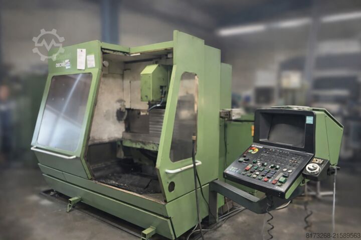 Universal-Bearbeitungszentrum DECKEL FP3 CC/T