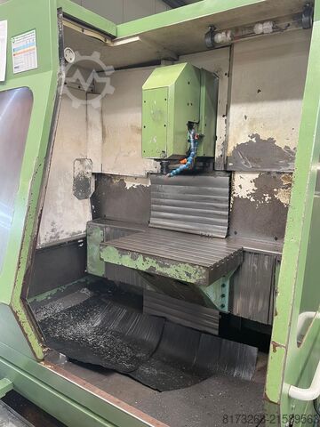 Universal-Bearbeitungszentrum DECKEL FP3 CC/T