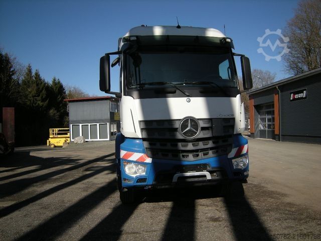 Standard SZM MERCEDES-BENZ AROCS 1843