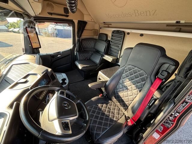 Standard SZM  Actros 1863LL POWERLINER