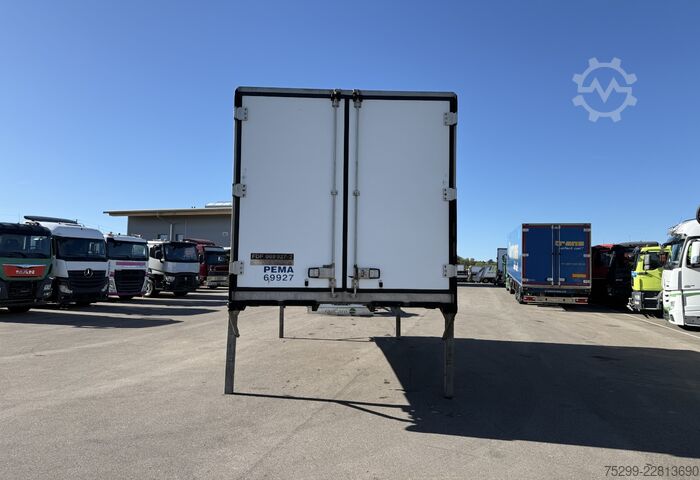 Kühltransporter Schmitz Cargobull Wechselbehälter Thermo King SLX / Swiss-Vehicle
