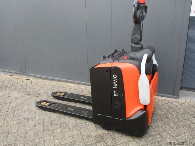 Niederhubwagen BT LPE200