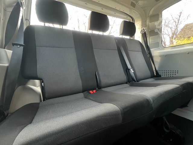 Minibus VOLKSWAGEN i 2.0 TSi/CNG L2H2 9Sitze Klima Schiebetür