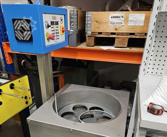 Magnetic vibratory finishing machine Forplan Ergomag PM 3000
