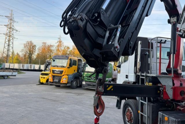 Autokran IVECO Cursor 270 4x4 Palfinger PK14002-4 2018