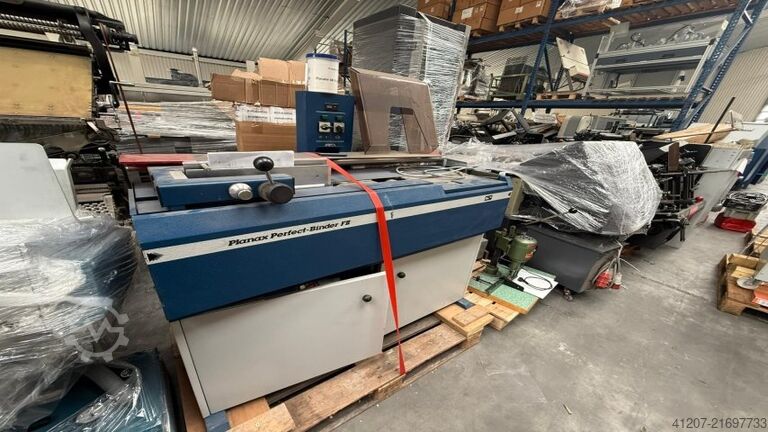 Klebebinder Planax Perfect Binder F II