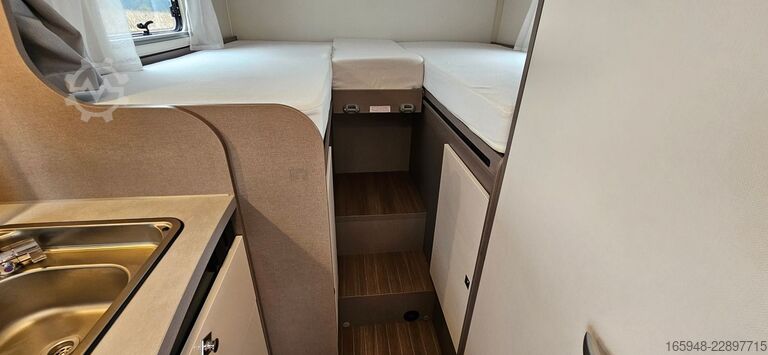 Teilintegriertes Wohnmobil ETRUSCO ETRUSCO 6.8 SR VAN