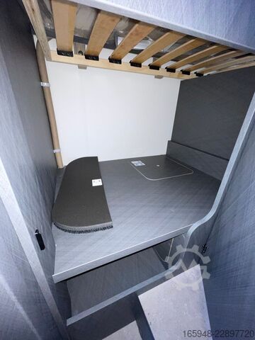 Teilintegriertes Wohnmobil ETRUSCO ETRUSCO 6.9 SB T-MODELL BASE