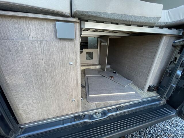 Kastenwagen Wohnmobil / Campervan PÖSSL 2Win R S Plus | RFK,AHK,3.Bett,Radio
