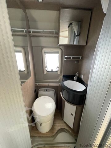 Kastenwagen Wohnmobil / Campervan PÖSSL 2Win R S Plus | RFK,AHK,3.Bett,Radio