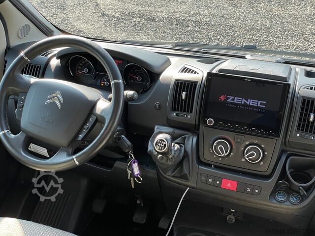 Kastenwagen Wohnmobil / Campervan PÖSSL 2Win R S Plus | RFK,AHK,3.Bett,Radio
