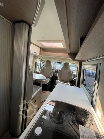 Kastenwagen Wohnmobil / Campervan PÖSSL 2Win R S Plus | RFK,AHK,3.Bett,Radio