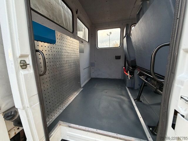 Curtain sider van MERCEDES-BENZ Vario 614 D DoKa PP/ DPF/ LBW 1.0t/ AHK/ Org. KM