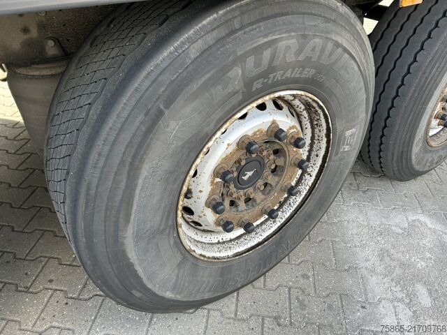 Curtain sided Schmitz Cargobull SCB S3T / Curtainside / Disk Brakes / APK TUV 0...