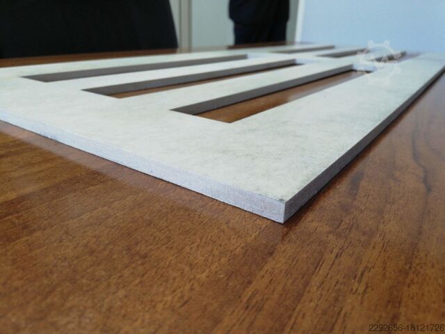 Wasserstrahlschneidmaschine STM 1530 PremiumCut 3D 12°