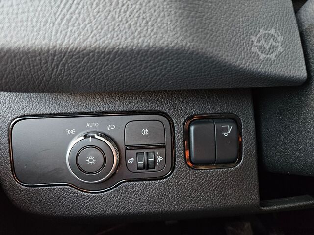 Transporter mit Koffer MERCEDES-BENZ Sprinter 315 CDI 600kg BÄR LBW|17°°°km|GARANTIE