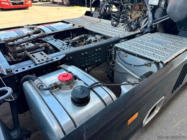 Standard tractor unit MERCEDES-BENZ Actros 1853 LS 4x2 BL/Zapfwelle/Hydraulik/LOF