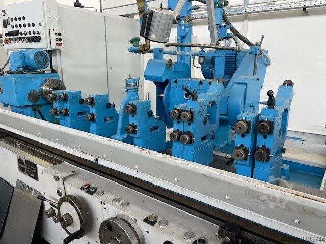 Cylindrical Grinding Machine - Universal KARSTENS KC-AU 2000