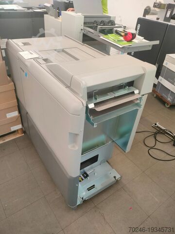 Document finishing system Plockmatic BK 5030