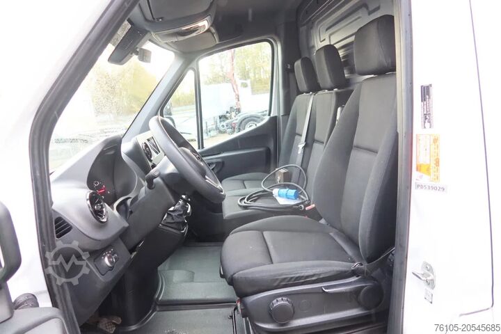 Refrigerated/freezer transport (delivery van) Mercedes-Benz Sprinter 315 CDI Carrier Xarios 350 Koel/vries/...