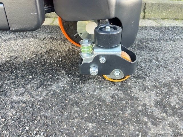 Electric Pallet Truck Noblelift PT E15N EDGE