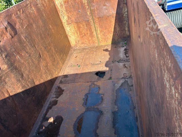 Roll-off tipper truck  Abroll Container