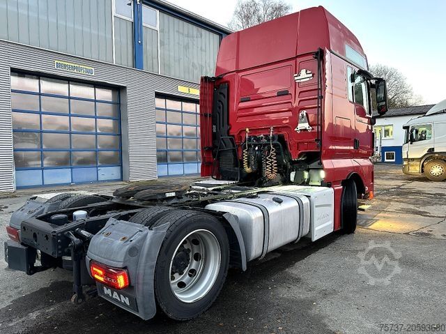 Standard tractor unit MAN 18.500