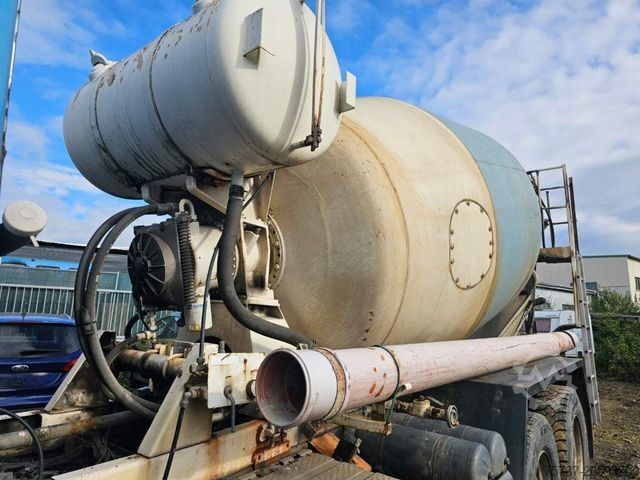 Concrete mixer truck MAN 26.293 6x4 Betonmi. 8 cbm Intermix Trommel v2001