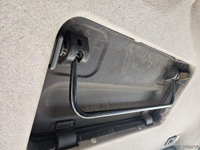 Concrete mixer truck MAN 26.293 6x4 Betonmi. 8 cbm Intermix Trommel v2001