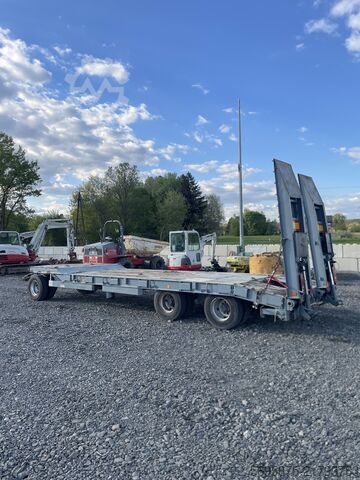 Low loader trailer Schwarzmüller 3 Achs Tieflader