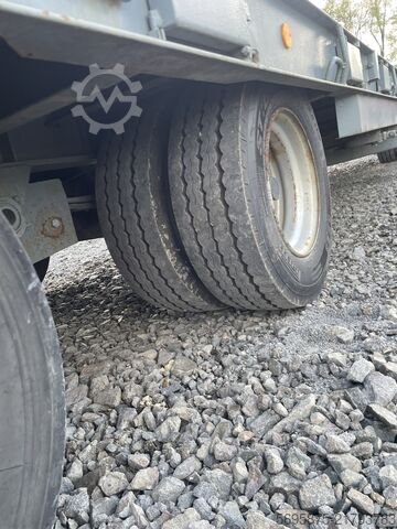 Low loader trailer Schwarzmüller 3 Achs Tieflader