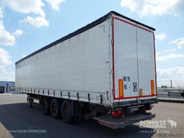 Open semitrailer with tarp Schmitz Cargobull Semitrailer Curtainsider Standard Hayon