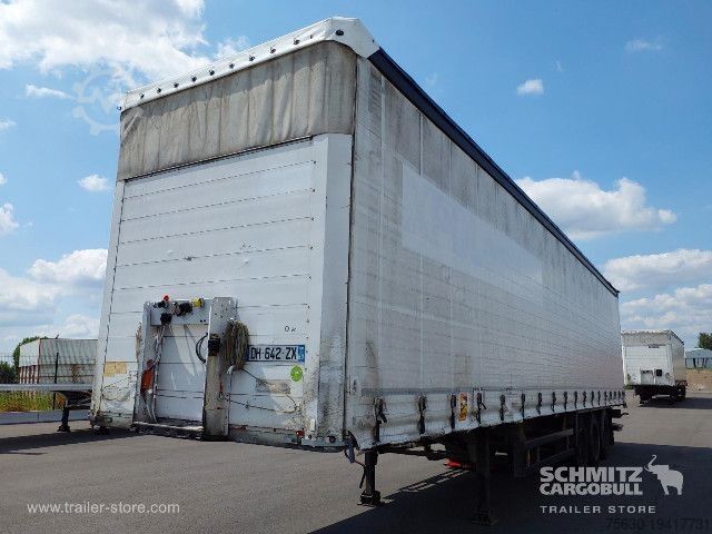 Open semitrailer with tarp Schmitz Cargobull Semitrailer Curtainsider Standard Hayon