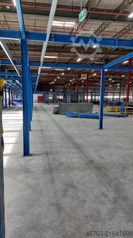 Mezzanine floor, 500 kg/m² load capacity, approx. 2,000 m² Pro Man Stahlbau