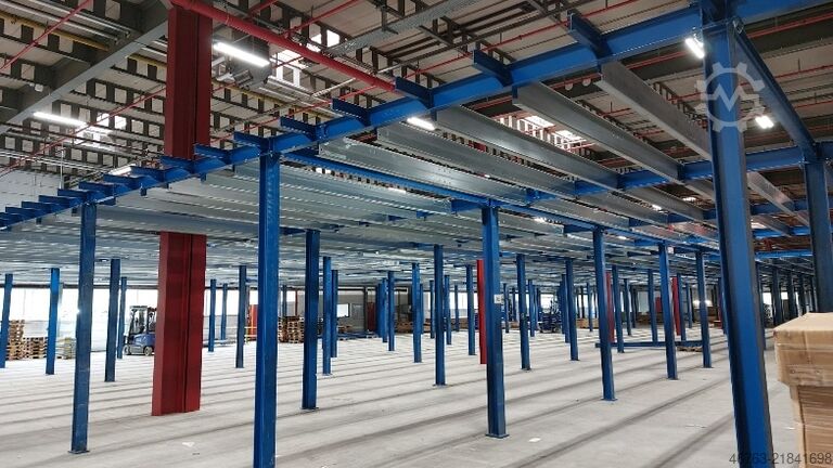 Mezzanine floor, 500 kg/m² load capacity, approx. 2,000 m² Pro Man Stahlbau