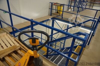 Mezzanine floor, 500 kg/m² load capacity, approx. 2,000 m² Pro Man Stahlbau